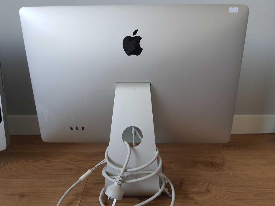 Apple LED Cinema Display 27" A1267 — на ремонт або запчастини