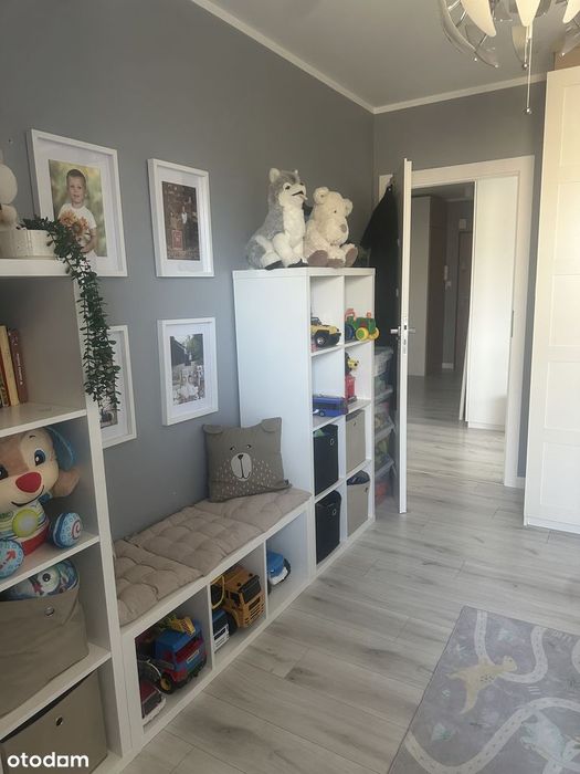 Mieszkanie z balkonem i garażem w Mińsku