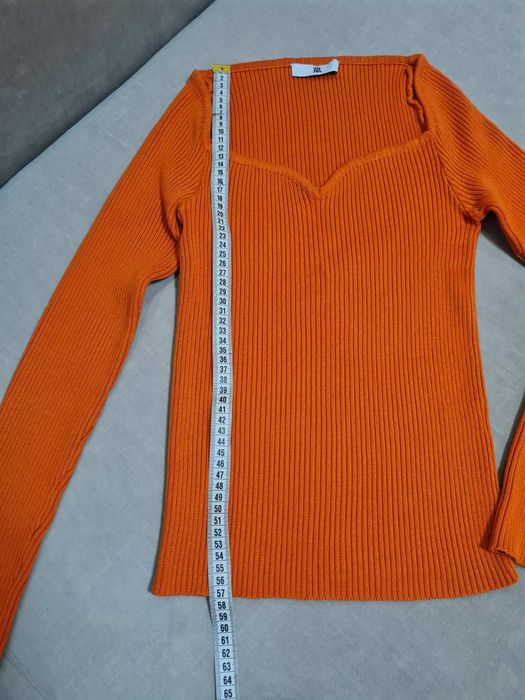 Кофта реглан з вирізом JUL р.44-46 тепла