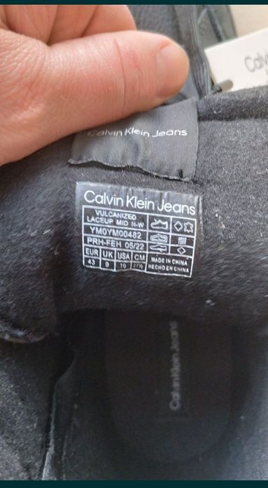 Чоботи фірмові Calvin Klein
