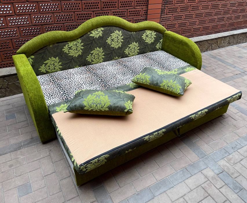 Диван «Тахта» з величезним! спальним місцем 145190 см