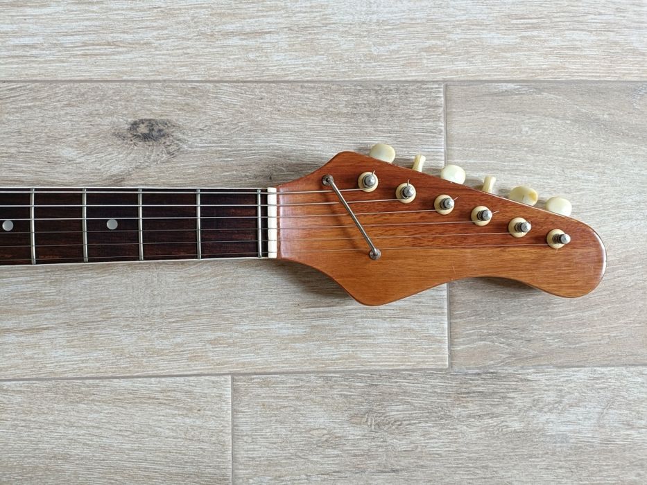 Sakai (Teisco/Kawai) "Mosrite" Style Guitar