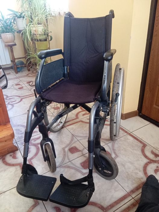 Візок breezy компактний