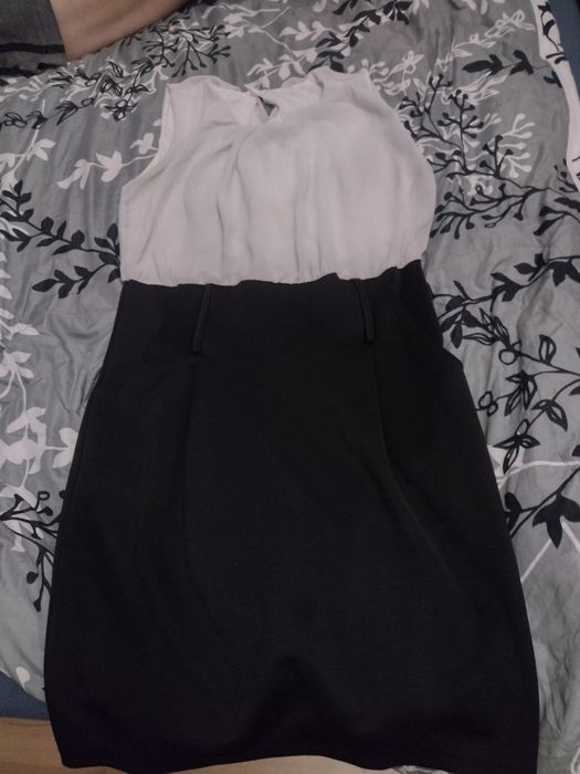 Elegancka sukienka na różne okazje przyjęcia stylowa tanio