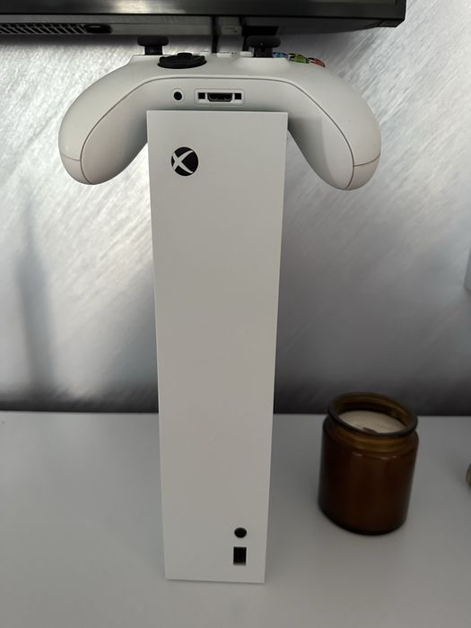 Приставка xbox seriesS 512gb ssd