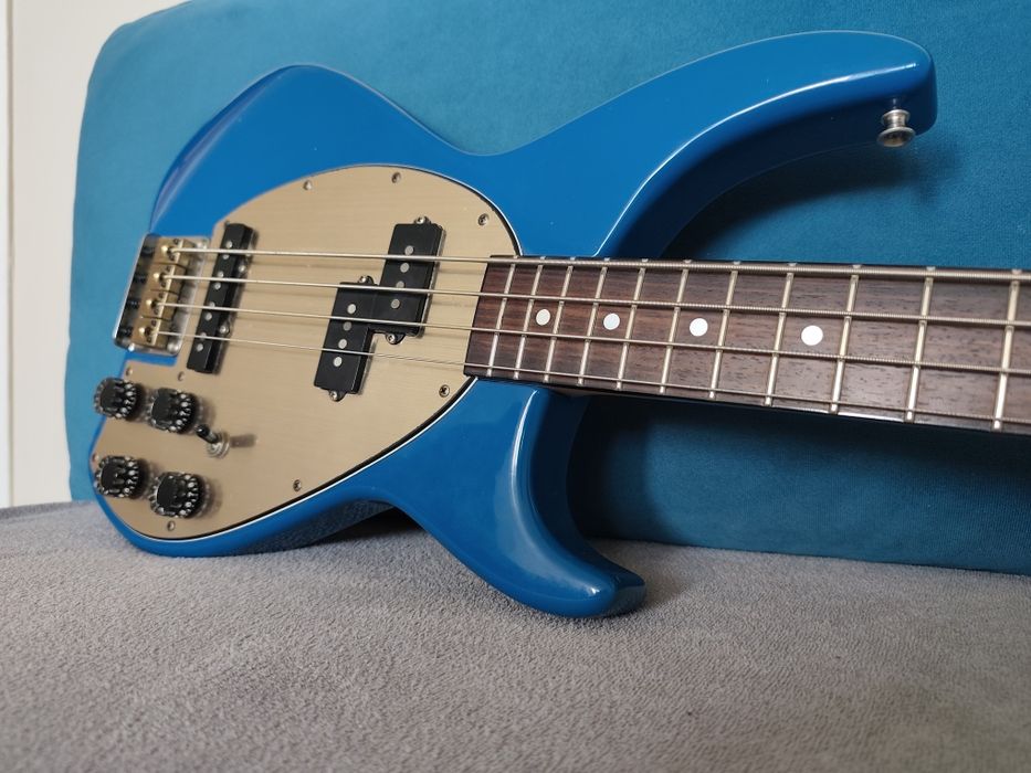 Gitara basowa daion Japan unikat