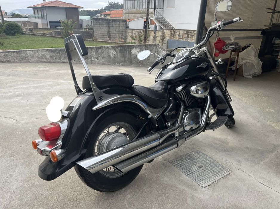 Suzuki Intruder VL800 | 08/2005 | Apenas 9.700 km