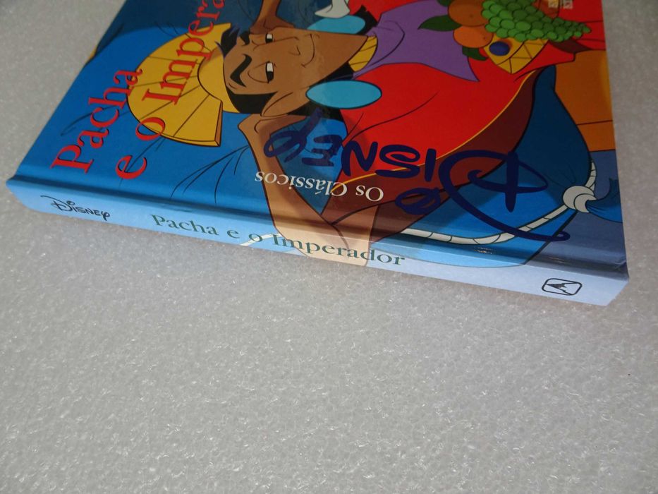 Livro - Os clássicos da Walt Disney - Pacha e o Imperador