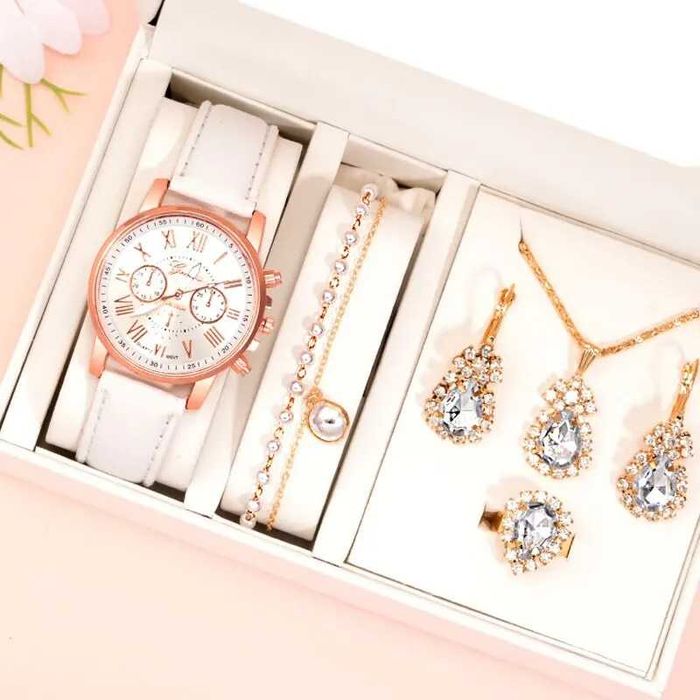 conjunto de acessorios+relogio novos