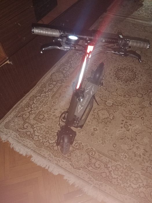 Електросамокат Ada Smart Z1000
