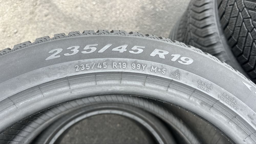 235/45/19 Pirelli AllSeason3 | 99%остаток | всесезонные шины | 2024г