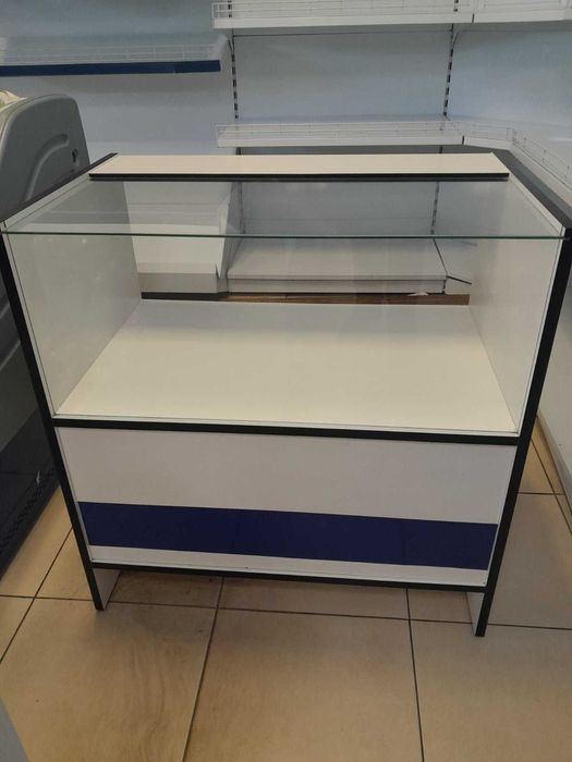 Терміново продам торгівельне обладнання. Хороші ціни!!!