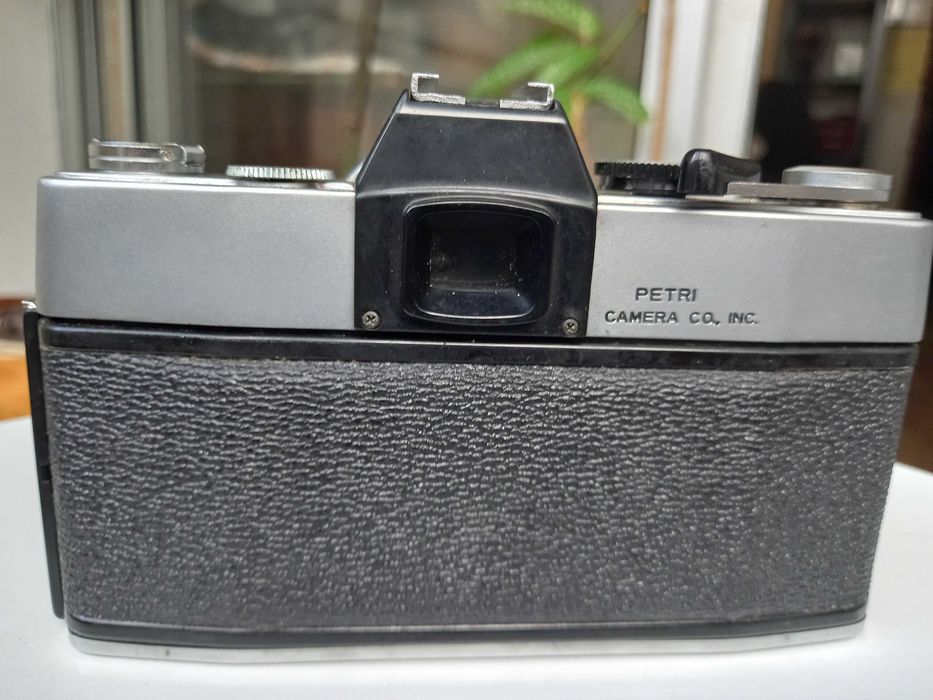 Máquina Fotográfica Analógica: PETRI FT II