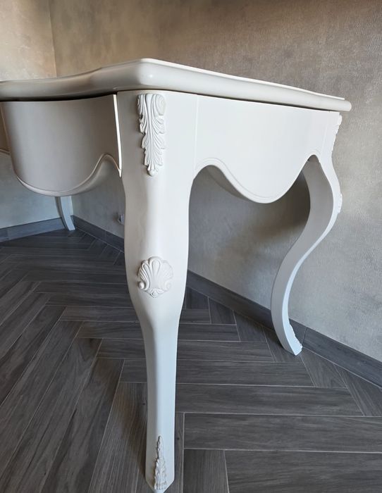 Mesa / Secretária