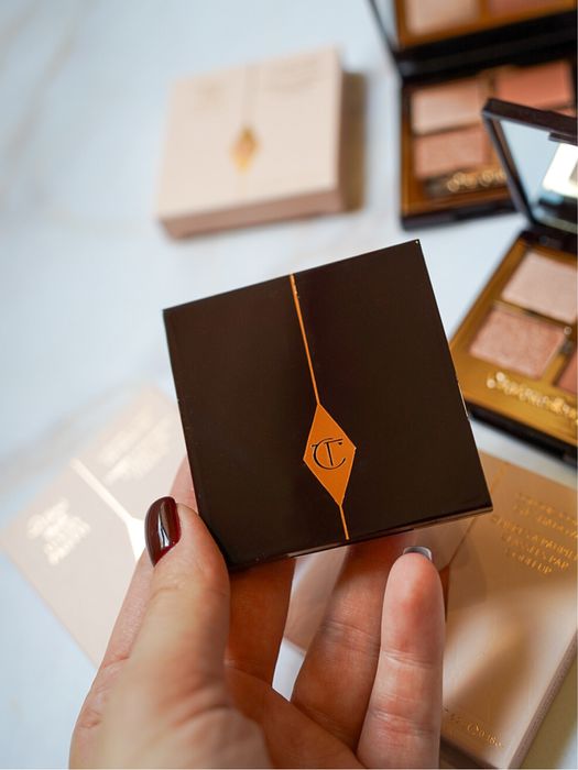 Палетка тіней Charlotte Tilbury Luxury Palette Pillow Talk