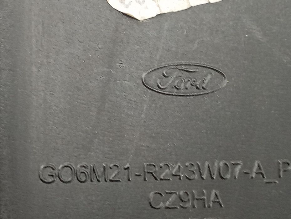 Moldura de pilar B esquerda - FORD S-MAX (WA6) | 06 - 14