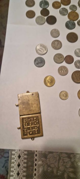 Monety z roznego okresu