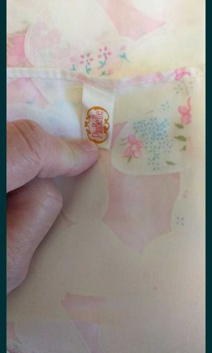 Lençóis NOVOS com folhos,  cor rosa/ atoalhados
