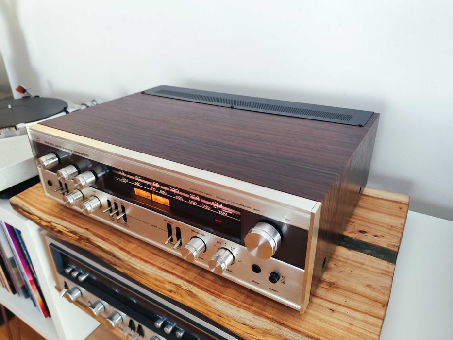 Luxman R 800 E - Receiver