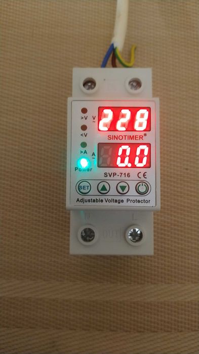 Реле защиты от перенапряжения, перегрузки по току 40 А