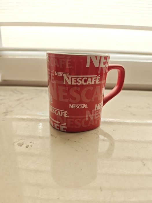 Kubek kawa NESCAFE talkative Gadatliwy (nowy)