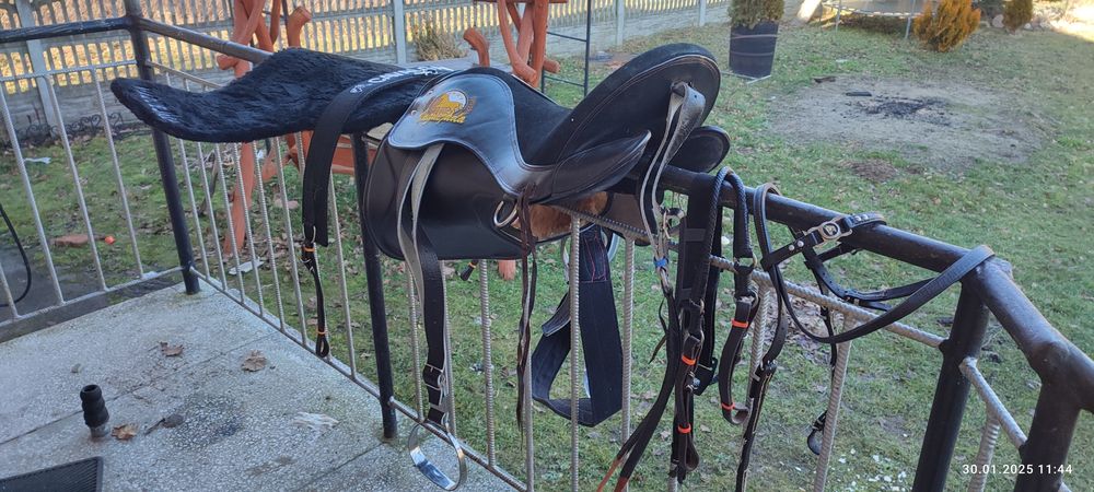 Siodło konne nowe