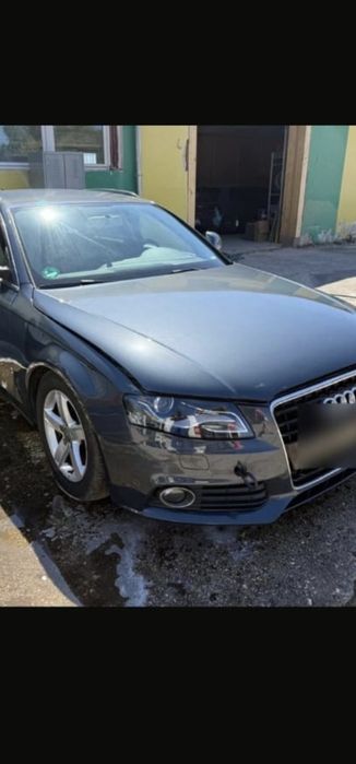 Kpl przod Audi a4 b8 xenon
