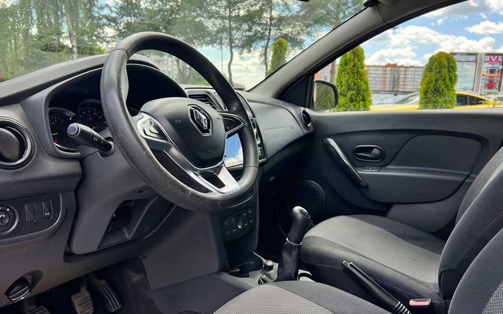 Renault Logan 2019
