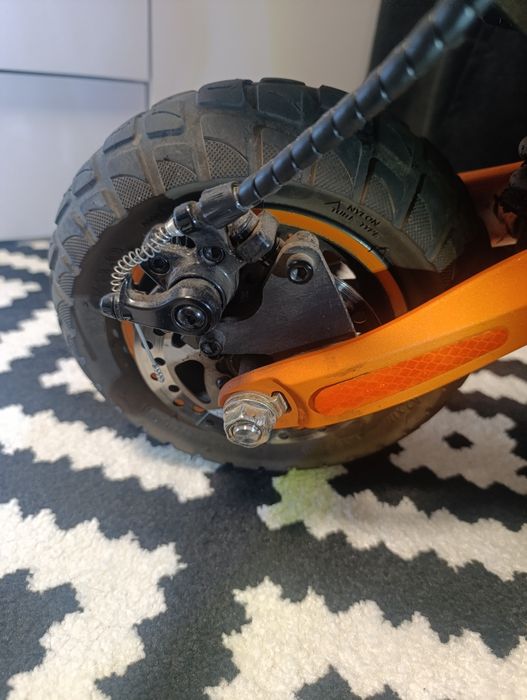 Електросамокат Kukirin