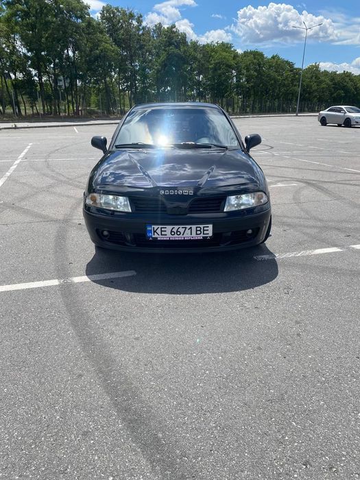 Mitsubishi Carisma
