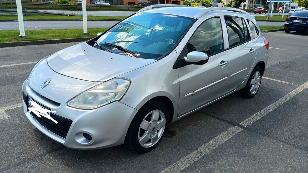 Renault Clio Renault Clio Grandtour 2010, navi, klima, gwarantowany przebieg 131 tś