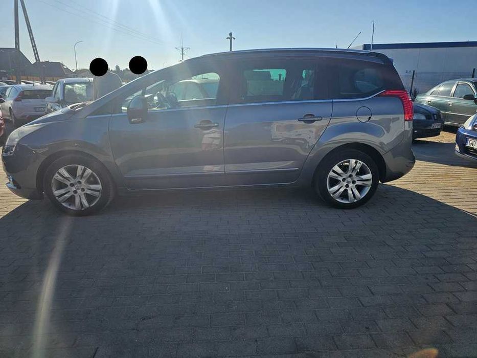 Peugeot 5008/PT do 2027/2.0diesel/150KM/2011r/manual/klima/panorama