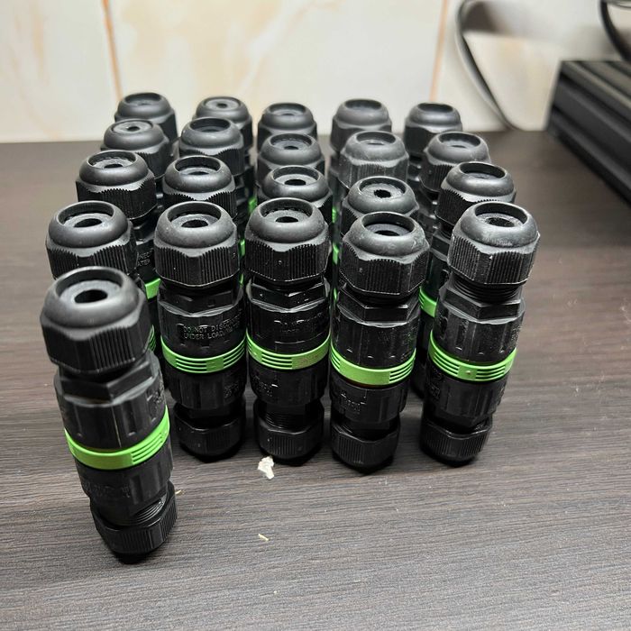 Dławiki hermetyczne 2x1,5 mm – komplet – nowe – Philips