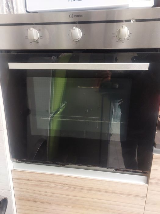 Forno Indesit eléctrico