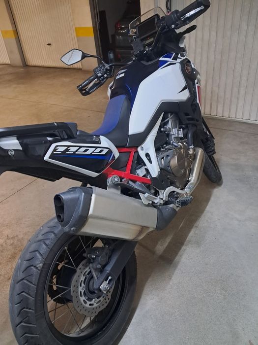 Africa Twin 1100