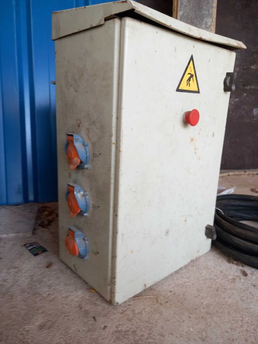 Armário eléctrico