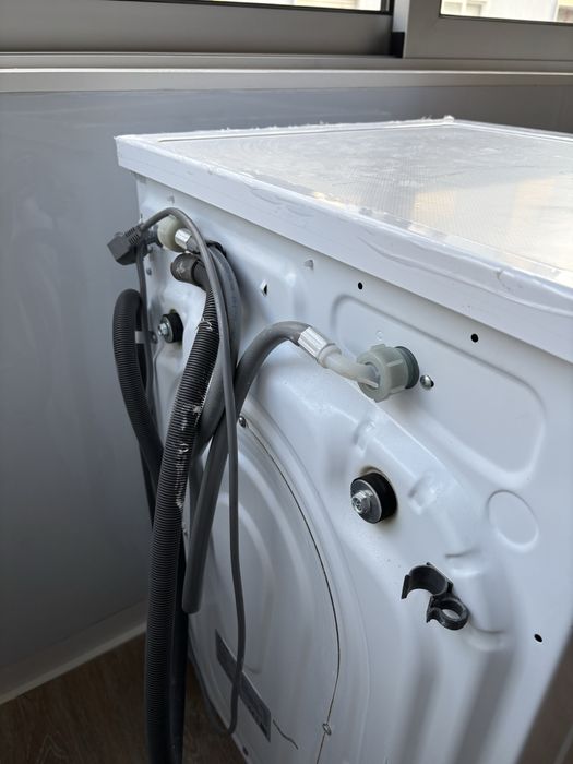 Vendo Maquina de Lavar Roupa Elecsan WM1014INBW
