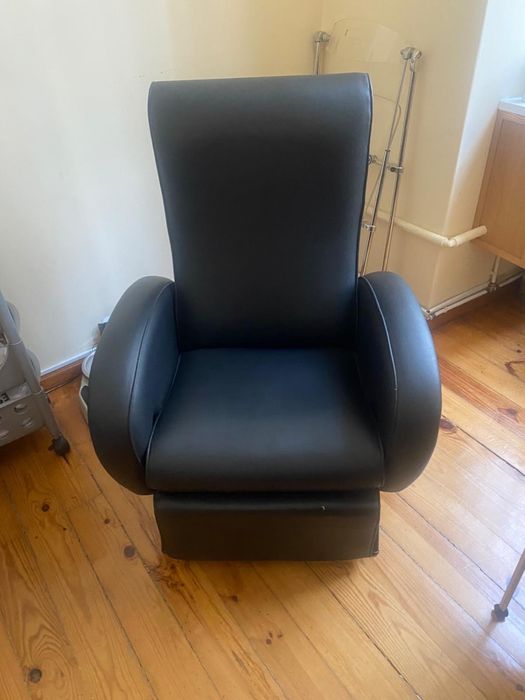 Cadeirão / poltrona reclinavel bom estado