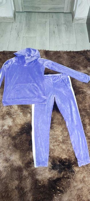 Велюровий костюм