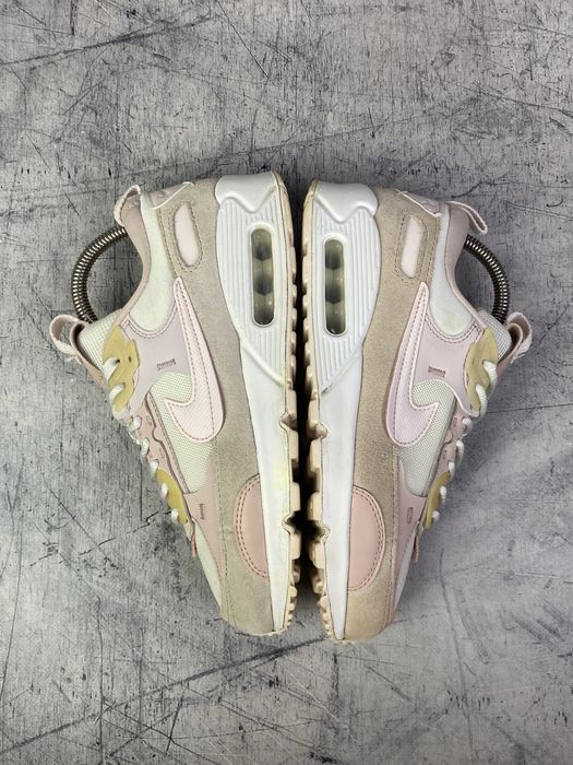 Жіночі кросівки nike air max 90 futura pink beige 38.5