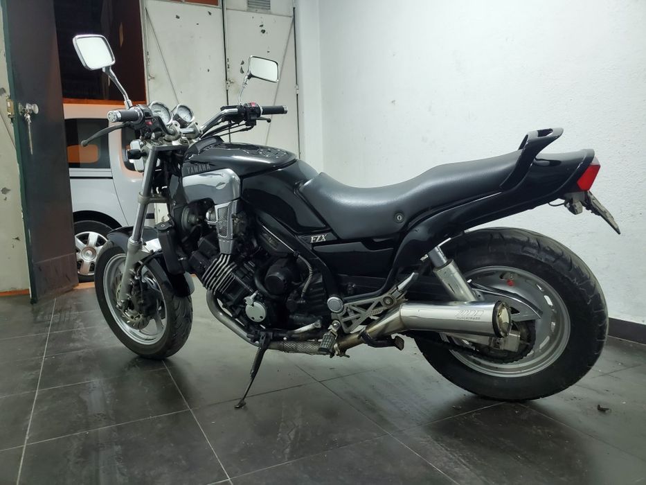 Vendo/Troco FZX 750 Isenta IUC