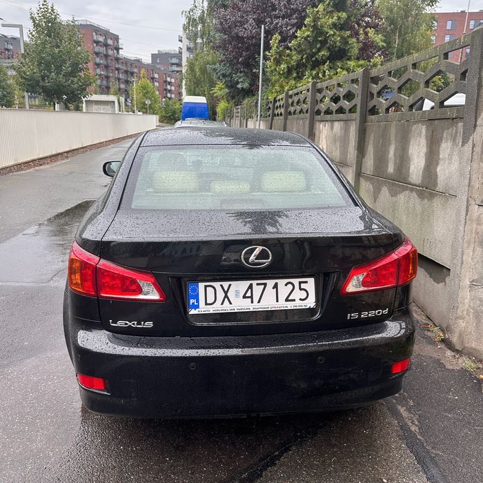 Lexus is220d / 2008 / Sedan