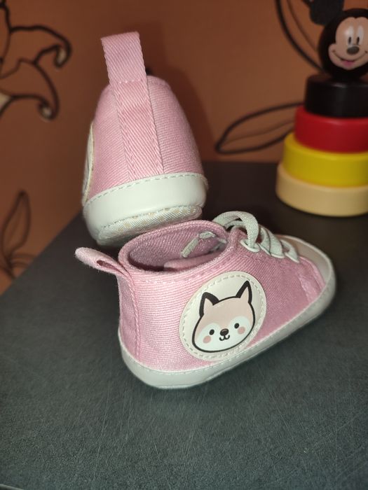 Продам обув для дівчинки