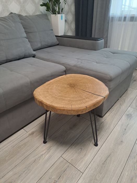 Журнальний столик ,кавовий столик,прикроватний столик,стіл з дубу