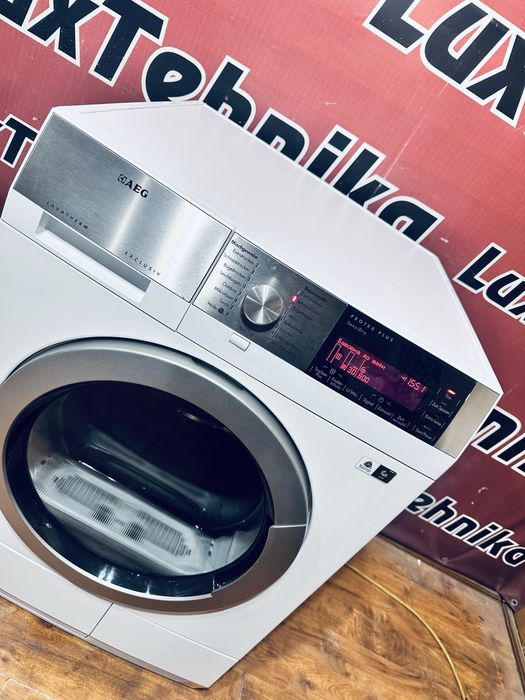 Сушильна машина AEG 8кг ( тепловий насос)