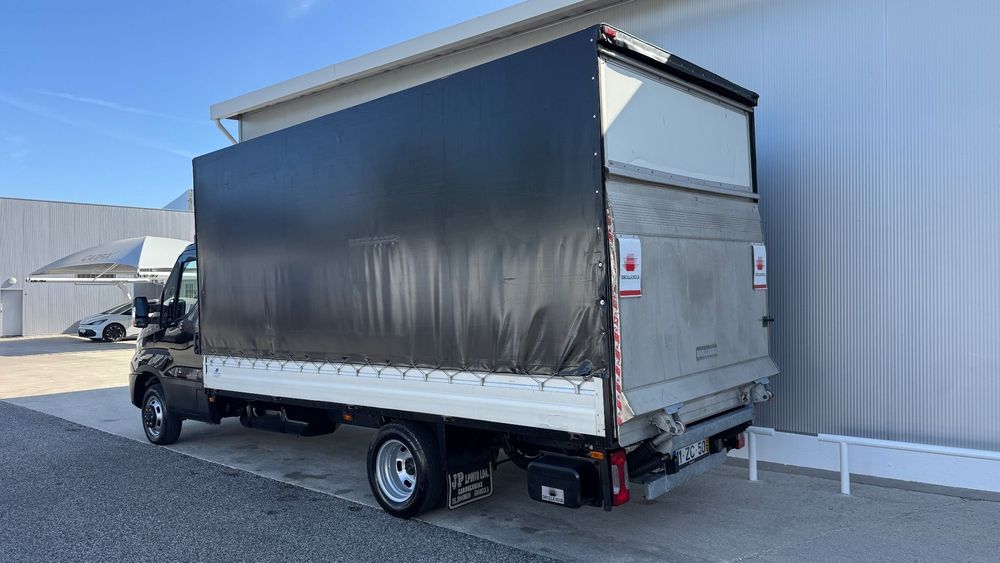 Iveco Daily 2.3 35C16 with Loading Platform