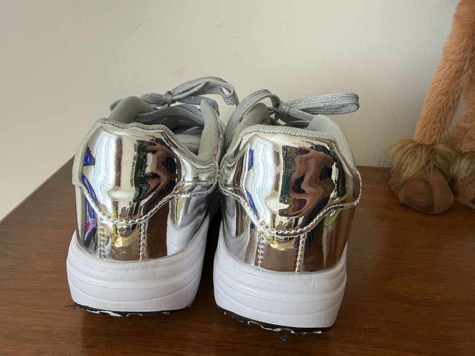 Sneakersy trampki