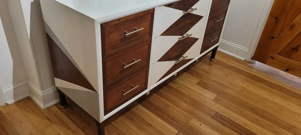 Cómoda mid-century restaurada