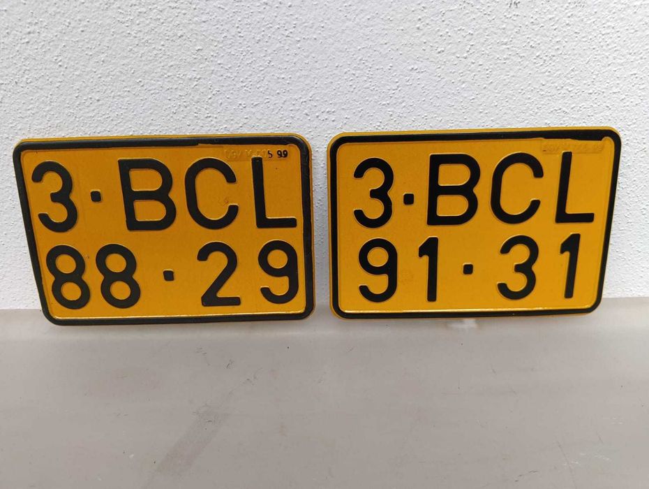 Matriculas motorizadas antigas