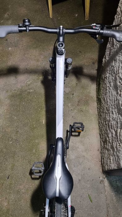 Bicicleta B-TWIN roda 29' /Negociável